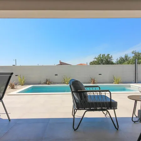וילה Modern With Private Pool In *