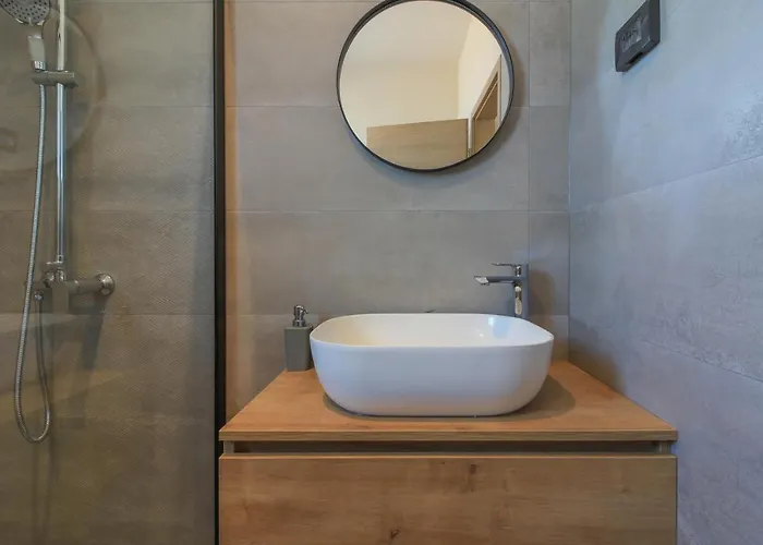 Modern With Private Pool In 빌라 *