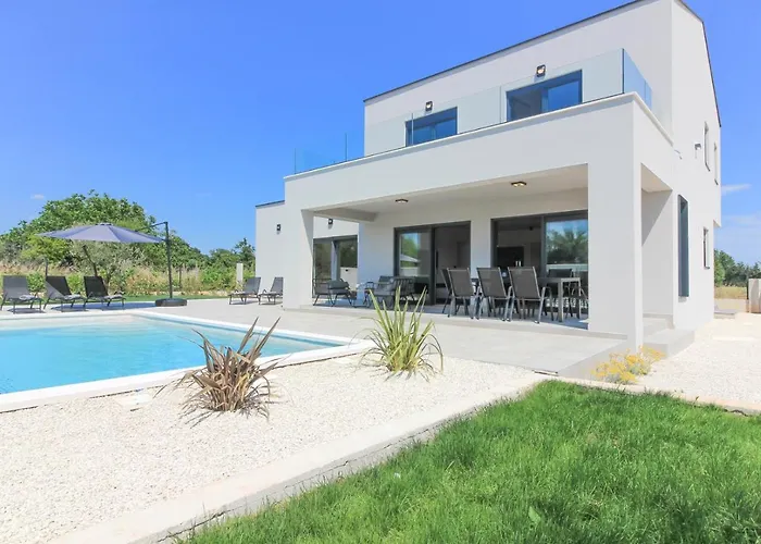 빌라 Modern With Private Pool In *