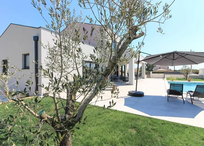 빌라 Modern With Private Pool In