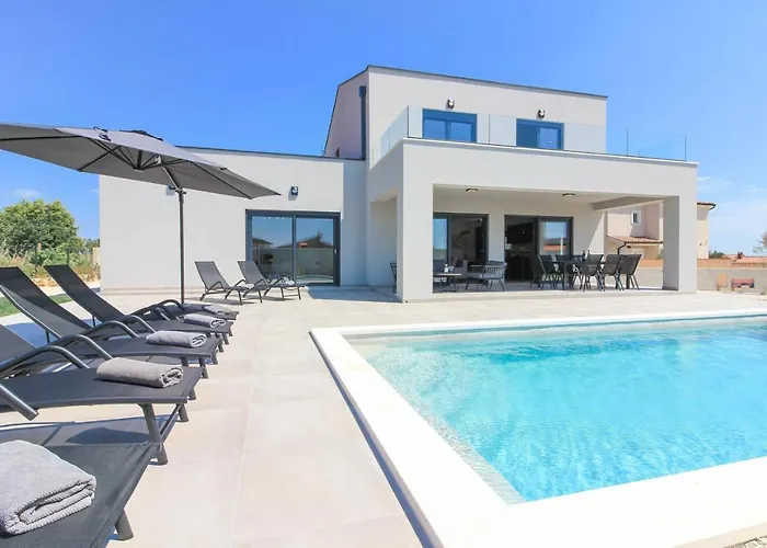 빌라 Modern With Private Pool In *